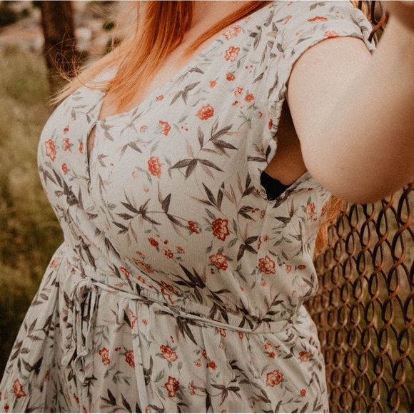 American Eagle - Women’s Maxi Romper - Picture 2 of 7